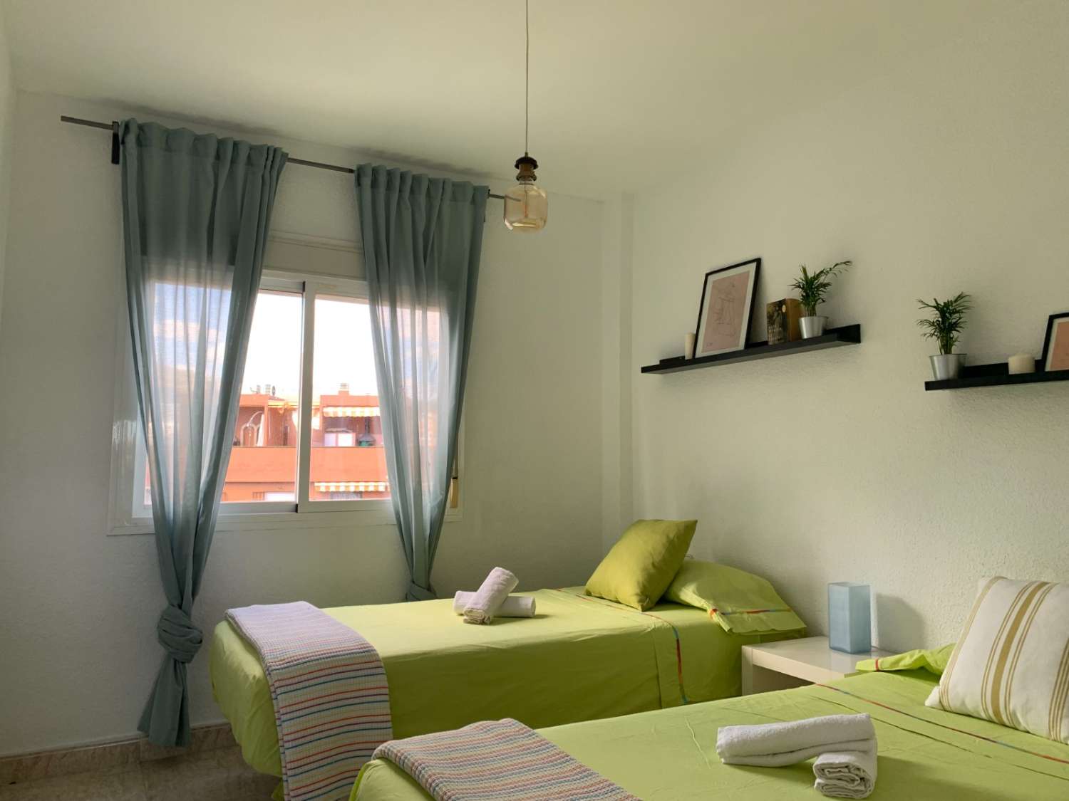 HALF SEASON. FOR RENT FROM NOW UNTIL 30.6.25 BEAUTIFUL APARTMENT WITH SEA VIEWS IN BENALMADENA