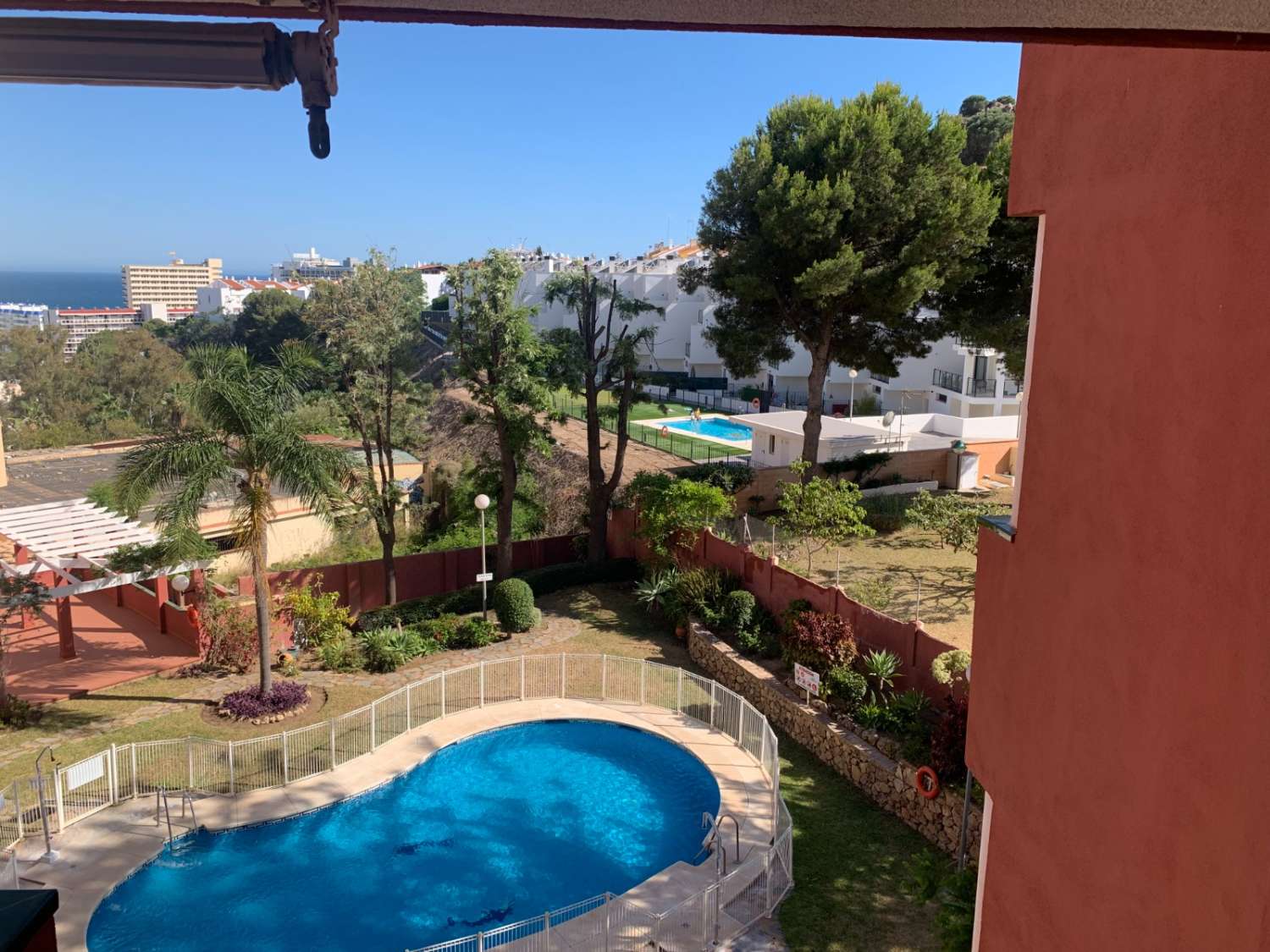 HALBE SAISON. ZU VERMIETEN AB SOFORT BIS ZUM 30.6.25 SCHÖNE WOHNUNG MIT MEERBLICK IN BENALMADENA