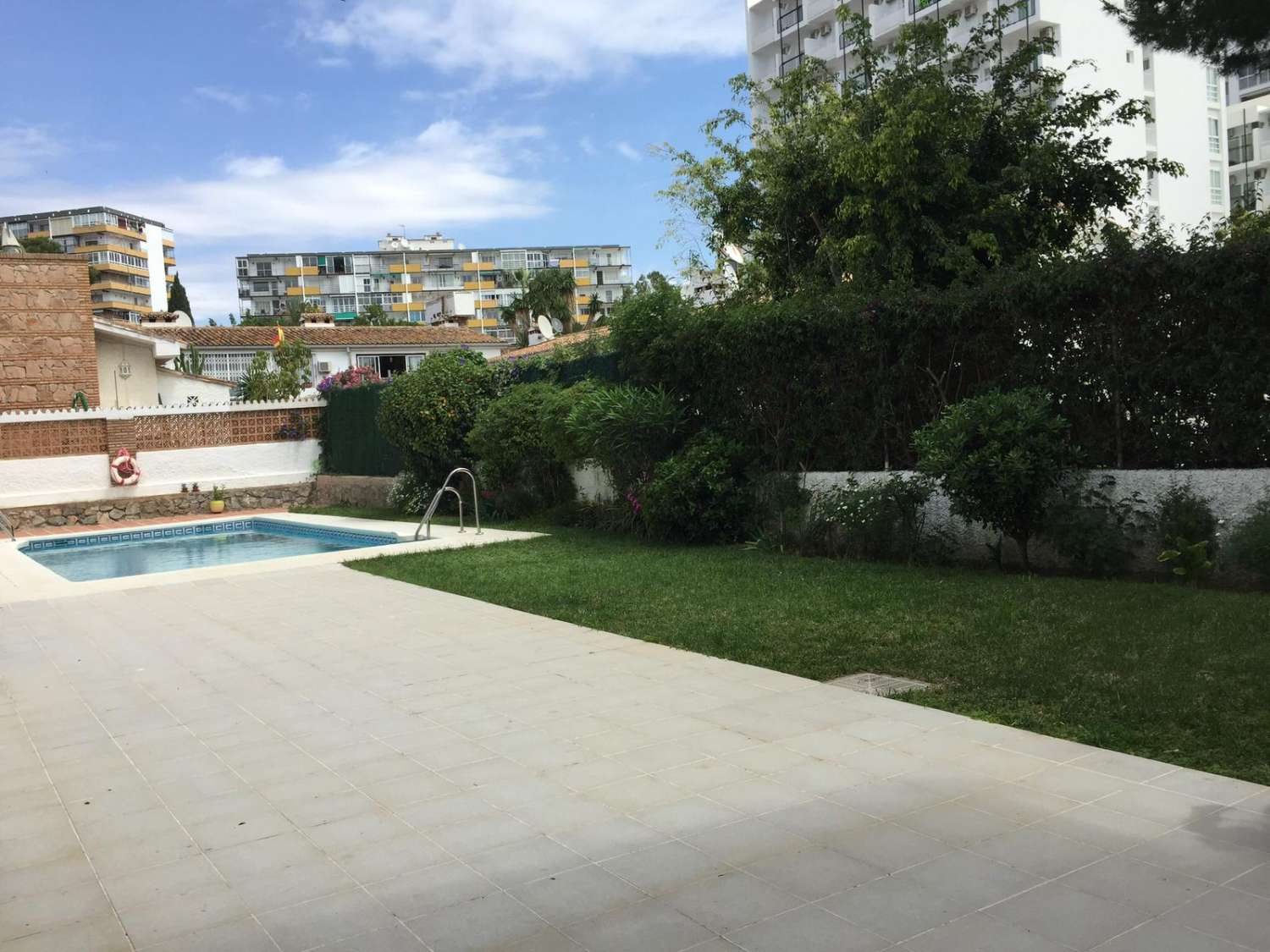 For rent for long term UNFURNISHED Beautiful duplex penthouse with sea views in Benalmadena