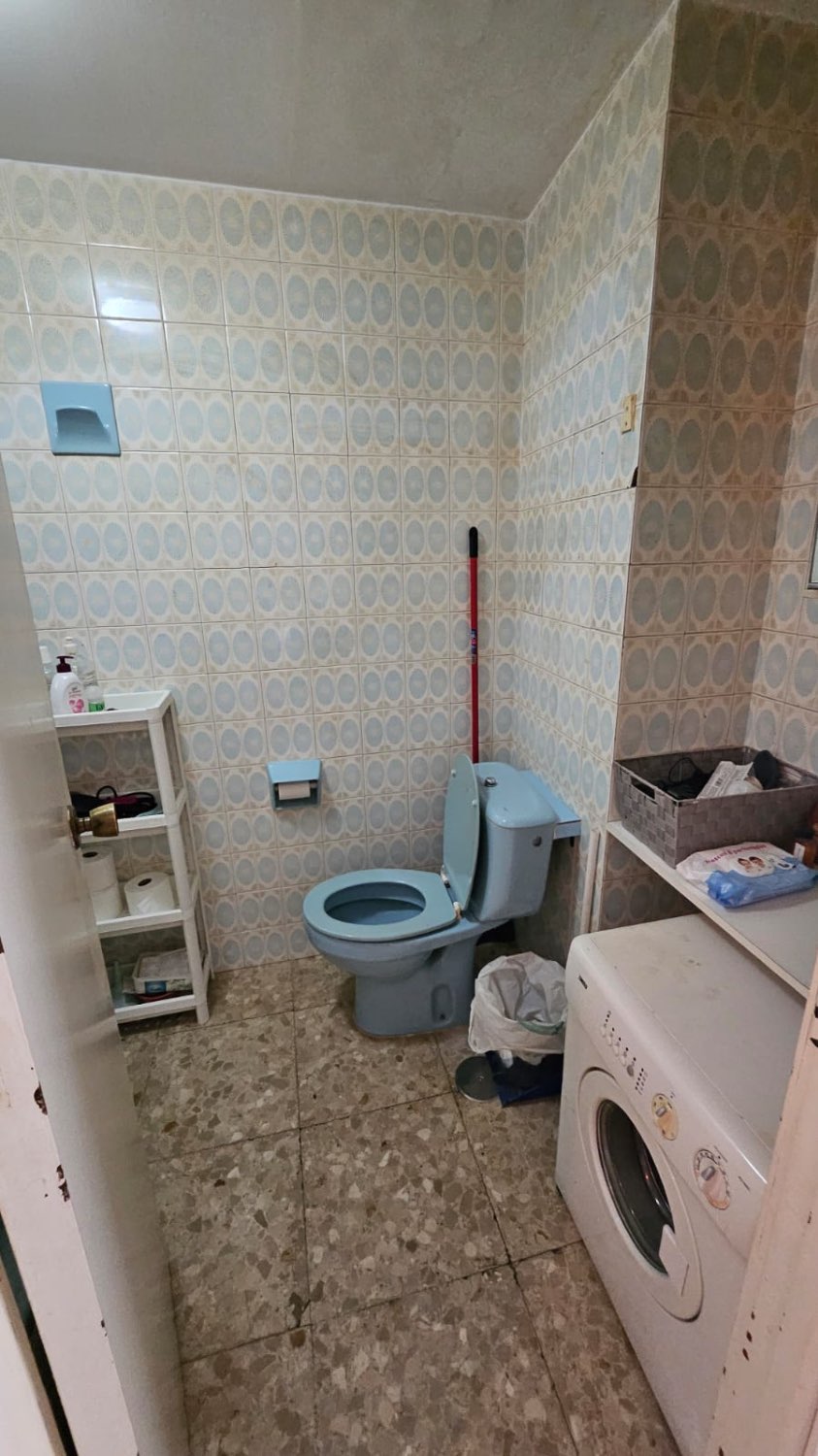 Se vende bonito apartamento en centro de Torremolinos