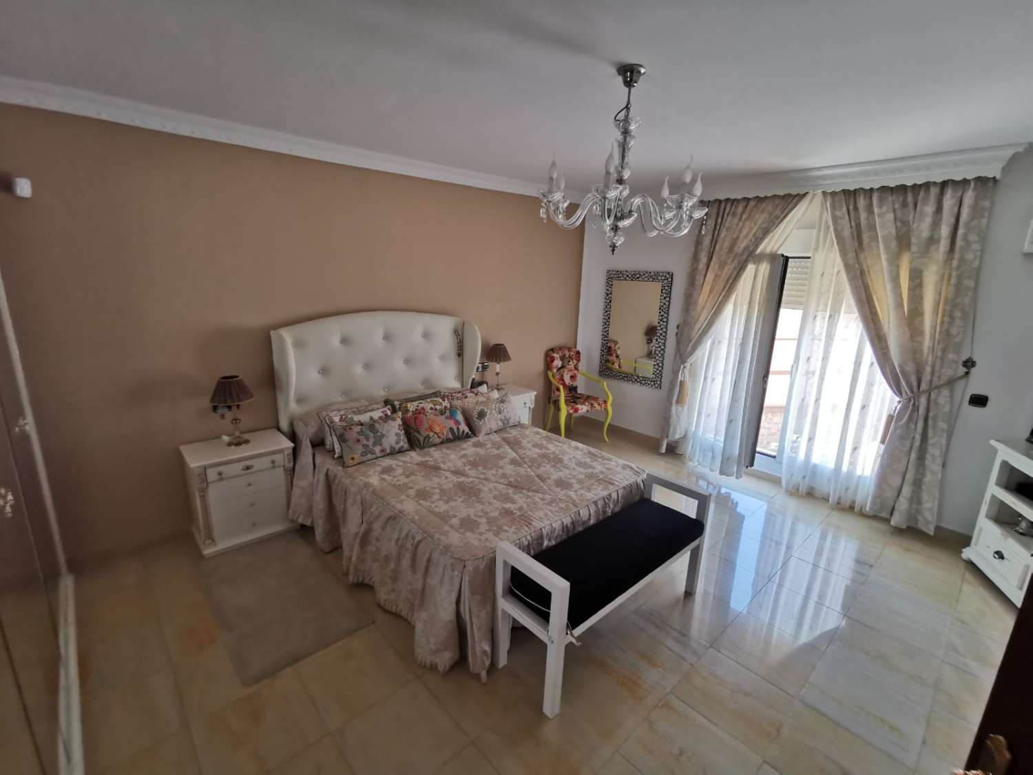 Se vende magnifico chalet en zona  La Cala Golf - Lagar Mijas