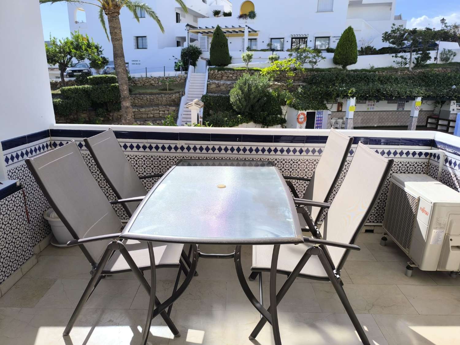 HALF SEASON. FOR RENT FROM 10.10.24 TO 31.5.25 NICE APARTMENT IN BENALMADENA COSTA