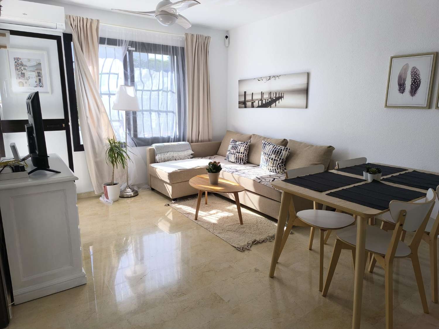 MEDIA TEMPORADA . SE ALQUILA DESDE 10.10.24  HASTA 31.5.25 BONITO APARTAMENTO EN BENALMADENA COSTA