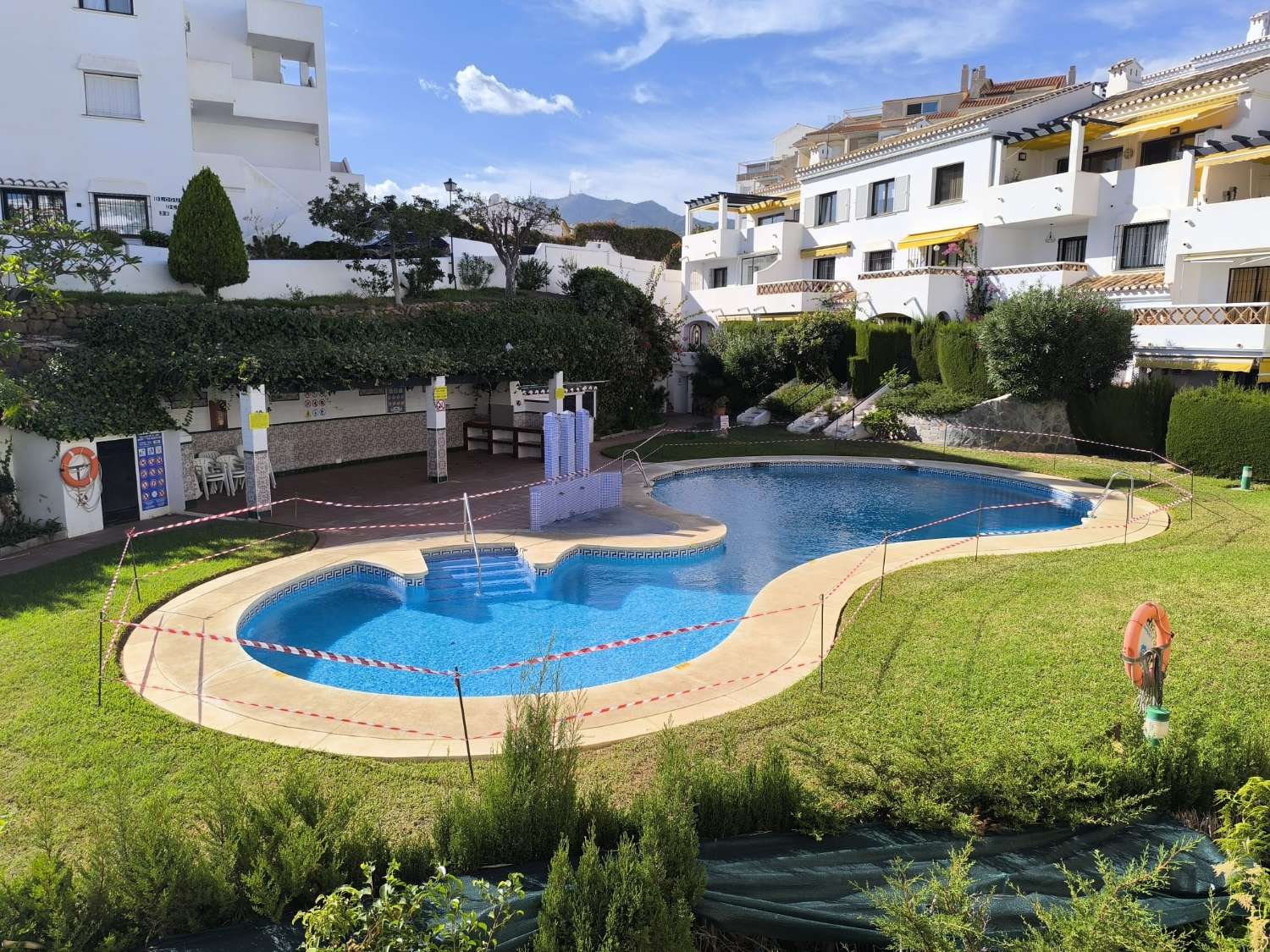 HALF SEASON. FOR RENT FROM 10.10.24 TO 31.5.25 NICE APARTMENT IN BENALMADENA COSTA