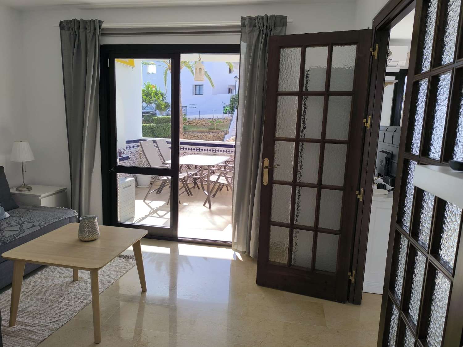 DEMI-SAISON. A LOUER DU 10.10.24 AU 31.5.25 BEL APPARTEMENT À BENALMADENA COSTA