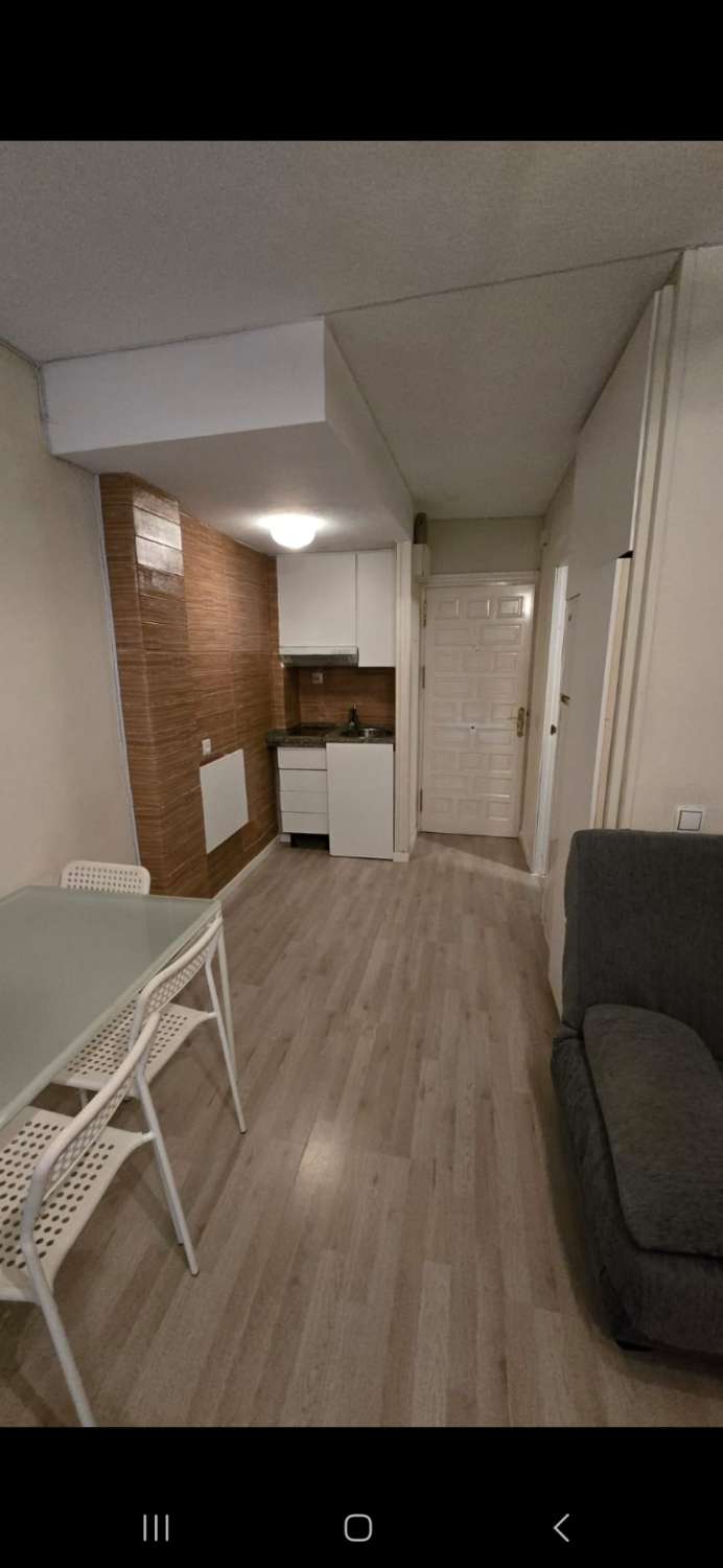 Se vende bonito estudio  en Benalmadena