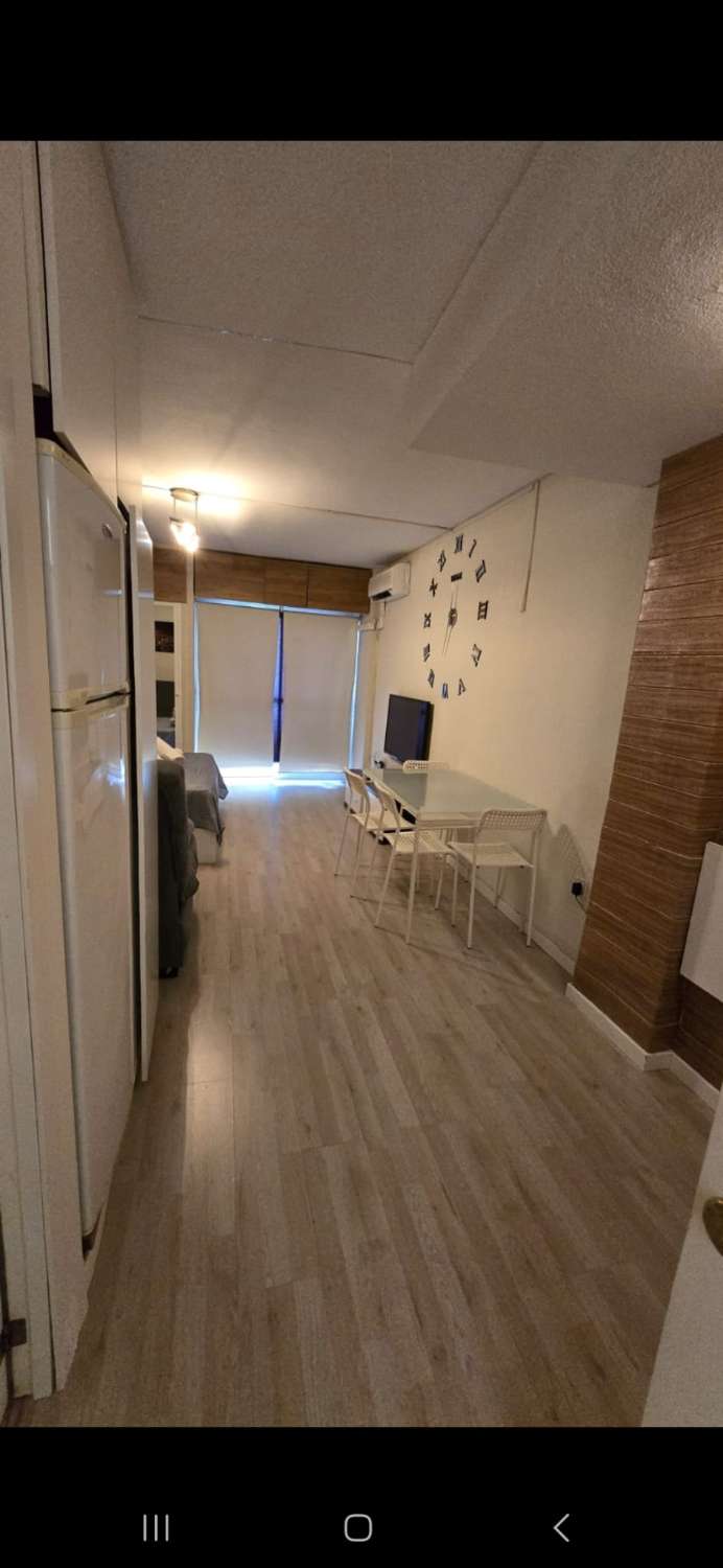 Studio Flat for sale in Benalmádena