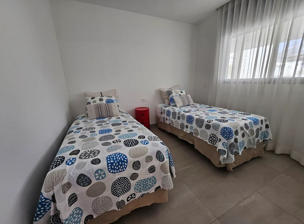 HALBSAISON ZU VERMIETEN VOM 28.11.2024 -31.05.2025 WUNDERSCHÖNE WOHNUNG MIT HERRLICHEM MEERBLICK IN FUENGIROLA