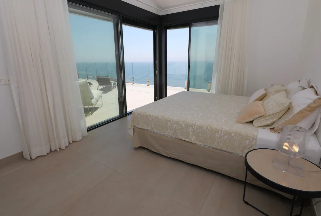 HALF SEASON FOR RENT FROM 28/11/2024 -31/05/2025 MAGNIFICENT APARTMENT WITH STUNNING SEA VIEWS IN FUENGIROLA