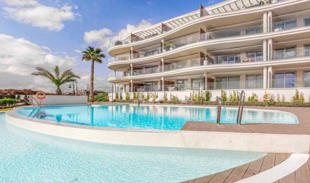 DEMI-SAISON À LOUER DU 30/10/2024 -12/11/2025 ET DU 18/01/2025 - 31/05/2025 MAGNIFIQUE PENTHOUSE AVEC VUE IMPRENABLE SUR LA MER À FUENGIROLA