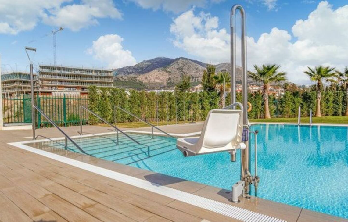 HALBSAISON ZU VERMIETEN VOM 30.10.2024 -12.11.2025UND VOM 18.01.2025 - 31.05.2025 WUNDERSCHÖNES PENTHOUSE MIT HERRLICHEM MEERBLICK IN FUENGIROLA