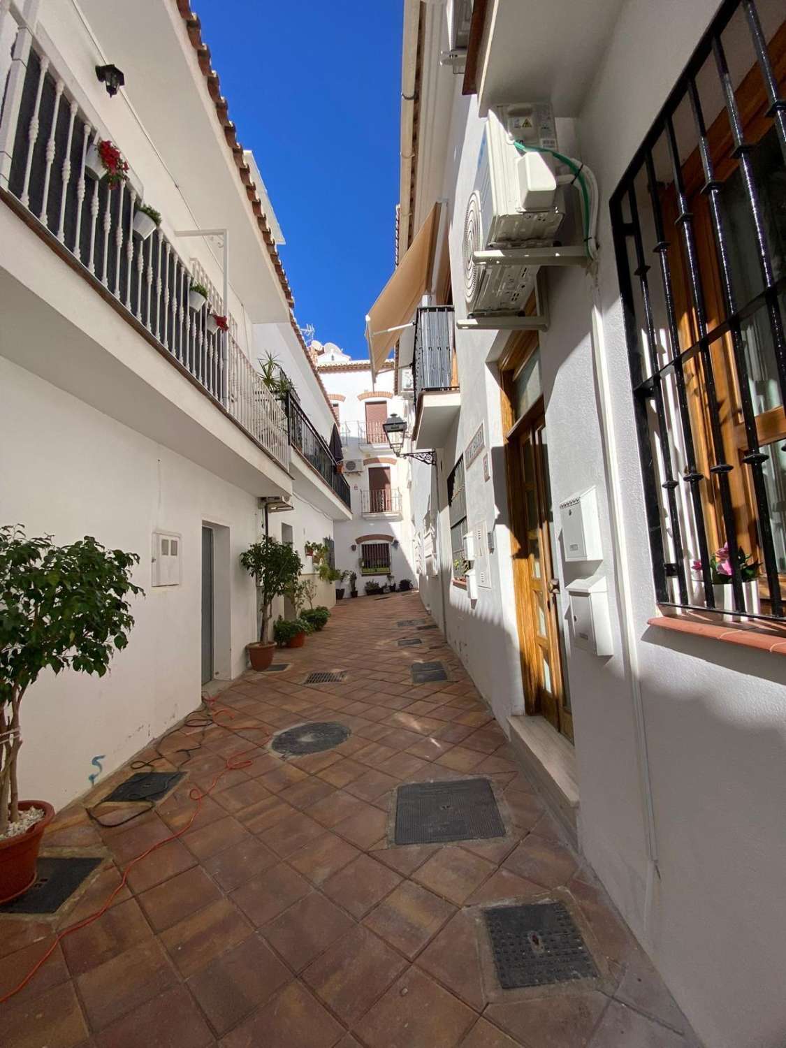 LONG TERM RENTAL BEAUTIFUL APARTMENT IN BENALMADENA VILLAGE