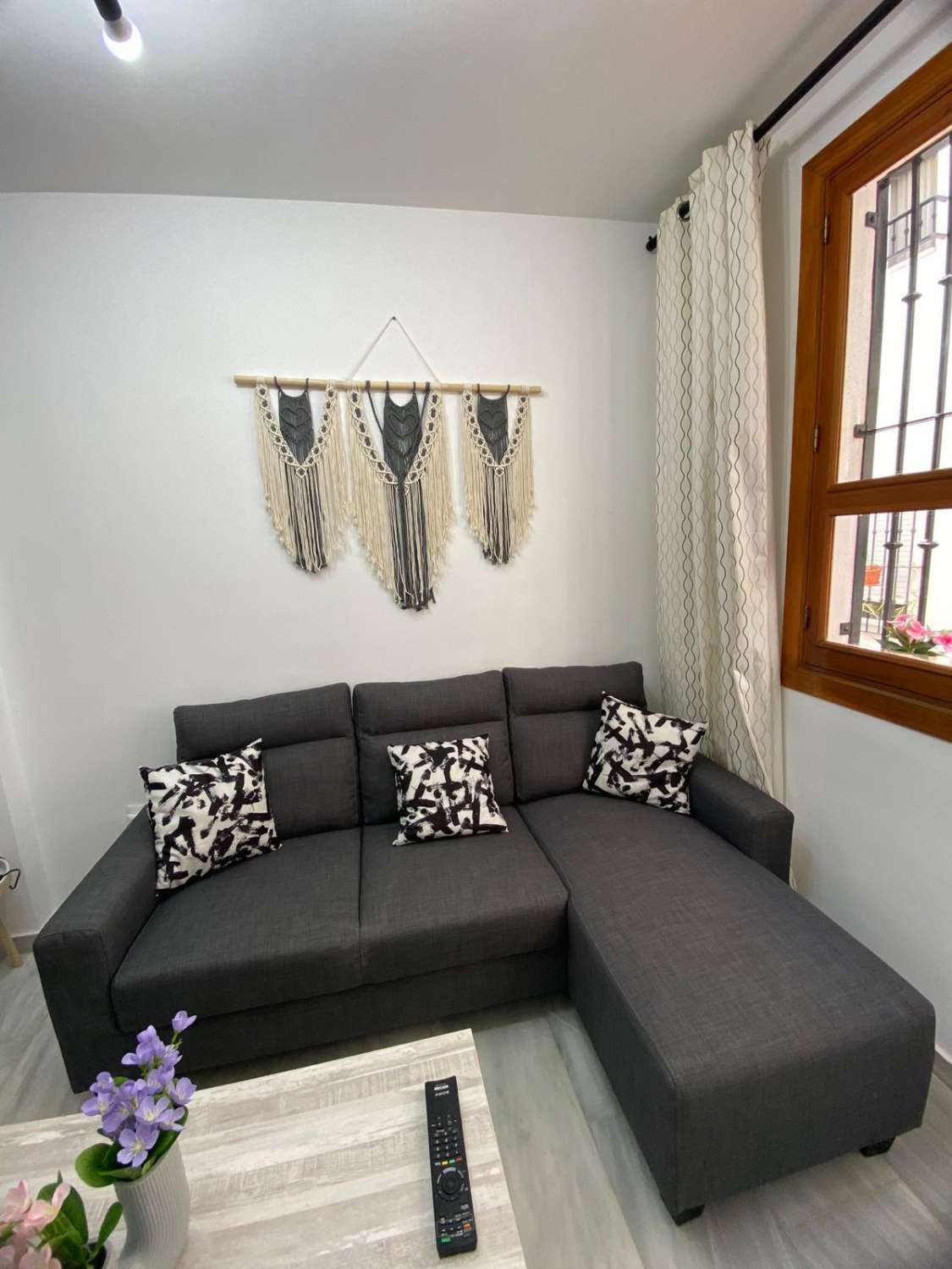 LONG TERM RENTAL BEAUTIFUL APARTMENT IN BENALMADENA VILLAGE