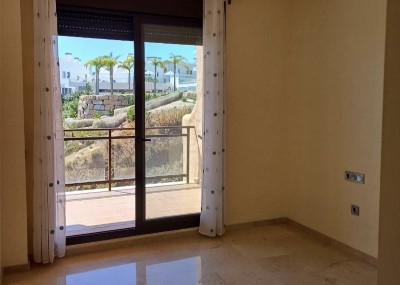 Se vende bonito apartamento con vistas al mar en zona Riviera del Sol (Mijas )