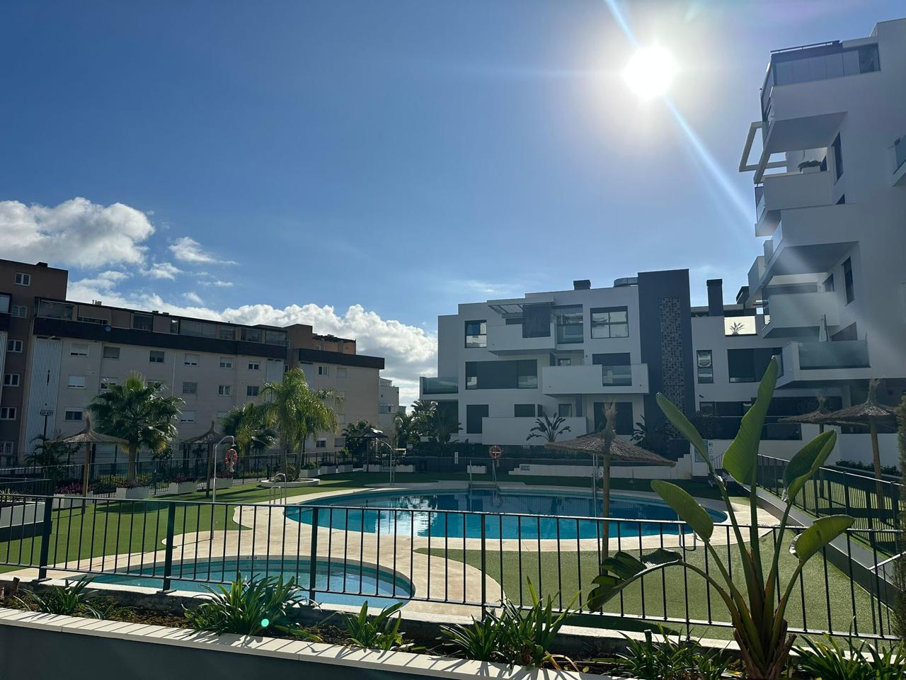 SE VENDE MAGNIFICO APARTAMENTO DE 3 DORMITORIOS EN ZONA PLAYAMAR - LOS ALAMOS (TORREMOLINOS)