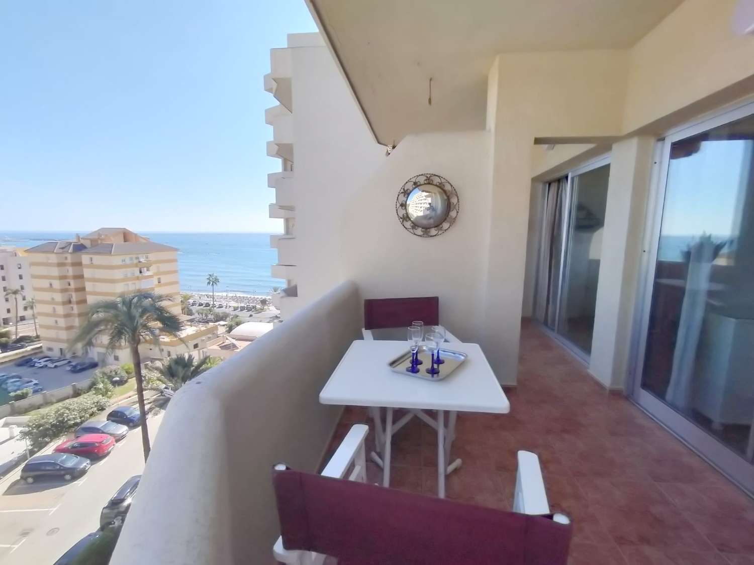 APARTMENT WITH SEA VIEWS FOR SALE IN BENALMADENA ON THE 1ST LINE OF THE BEACH