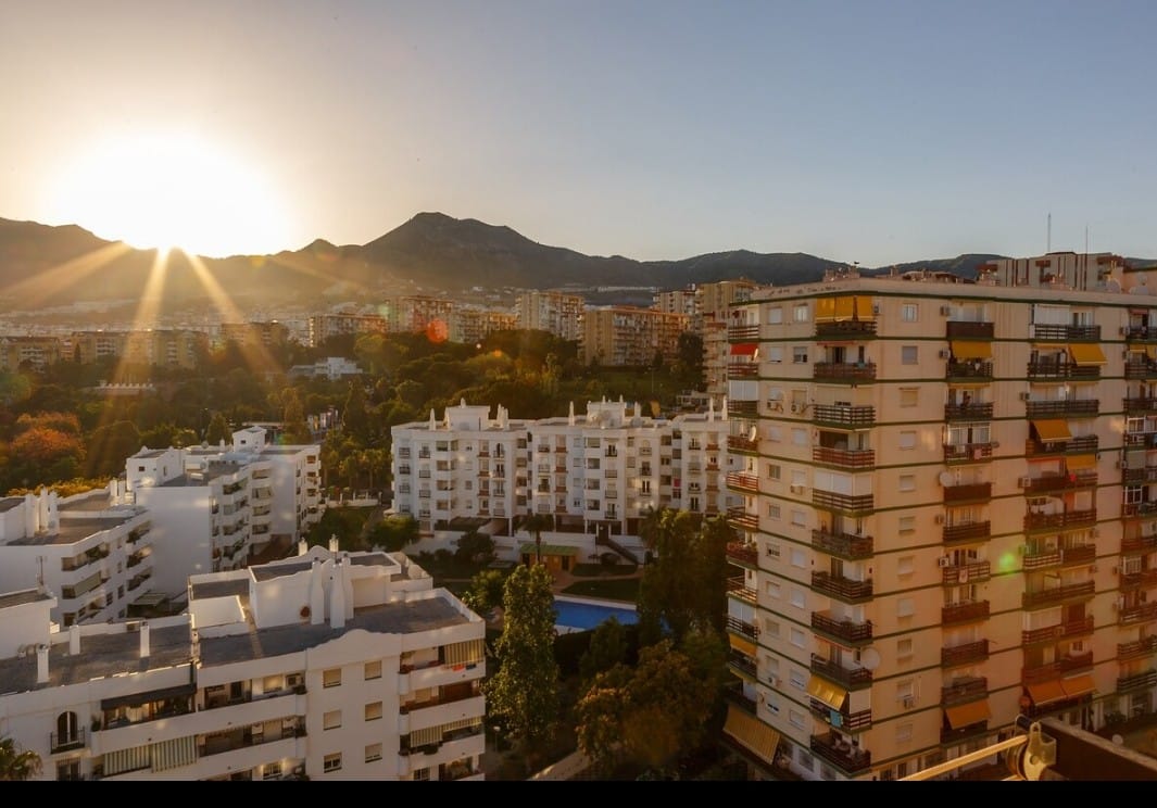 Monolocale con vista sul mare in vendita a Benalmadena a 120 metri dalla spiaggia (ideale per investitori)