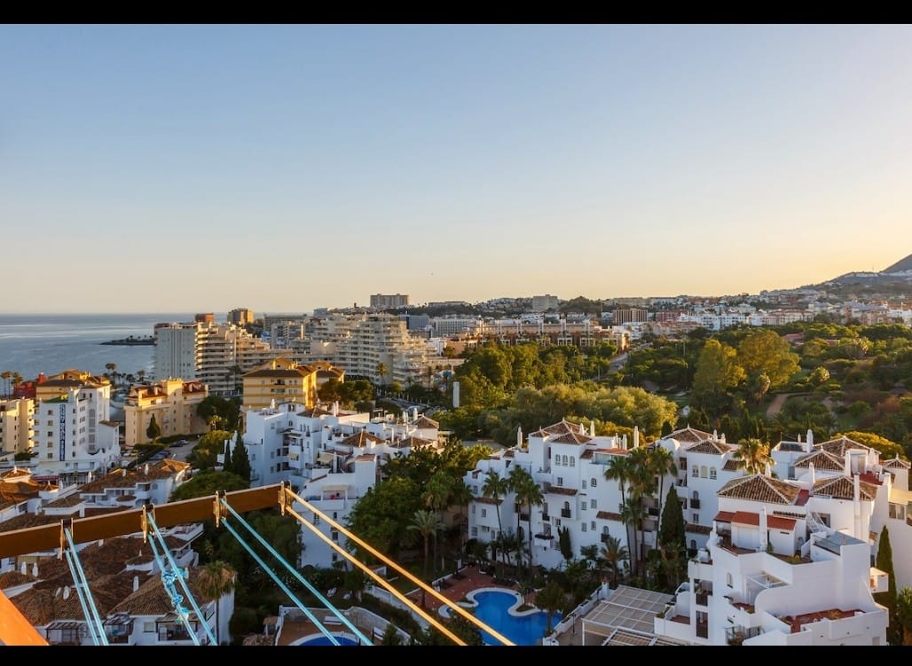 Monolocale con vista sul mare in vendita a Benalmadena a 120 metri dalla spiaggia (ideale per investitori)