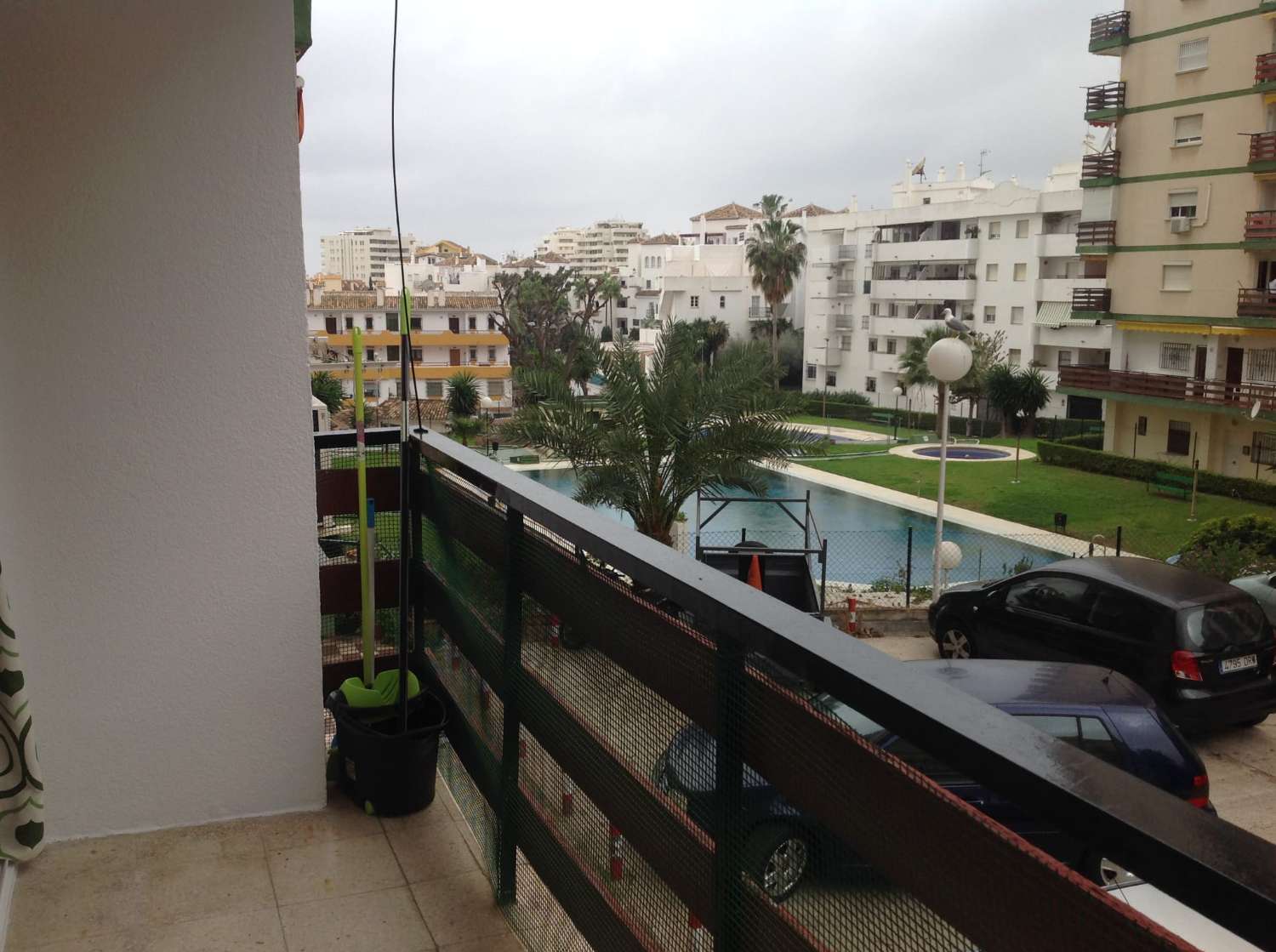 HALF SEIZOEN. TE HUUR VANAF 15/9/25 -15/6/2026 MOOI APPARTEMENT OP 100 METER VAN HET STRAND IN BENALMÁDENA