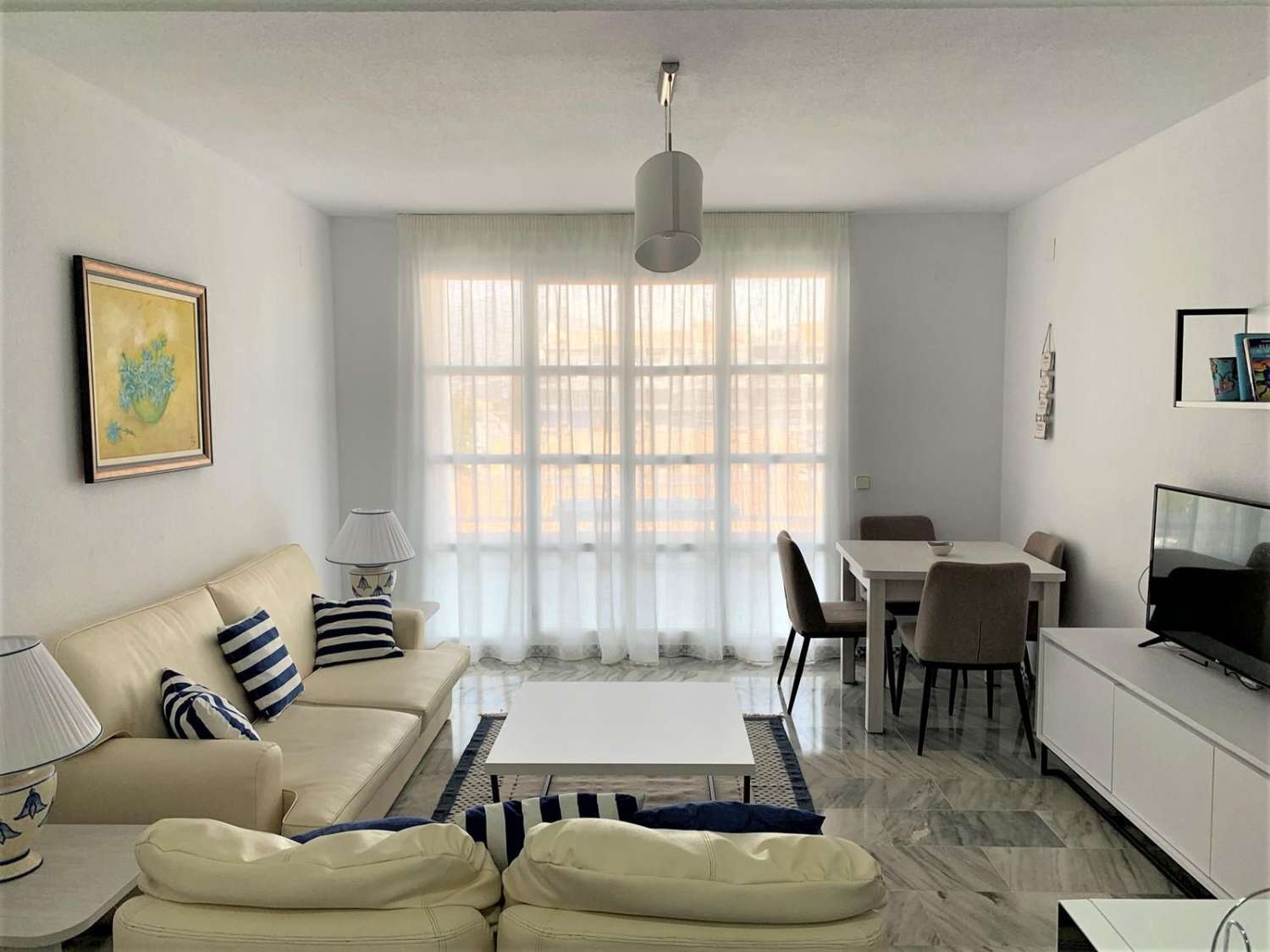 For rent HALF SEASON 1/9/2025 30/6/2026 Nice apartment with sea views in Fuengirola